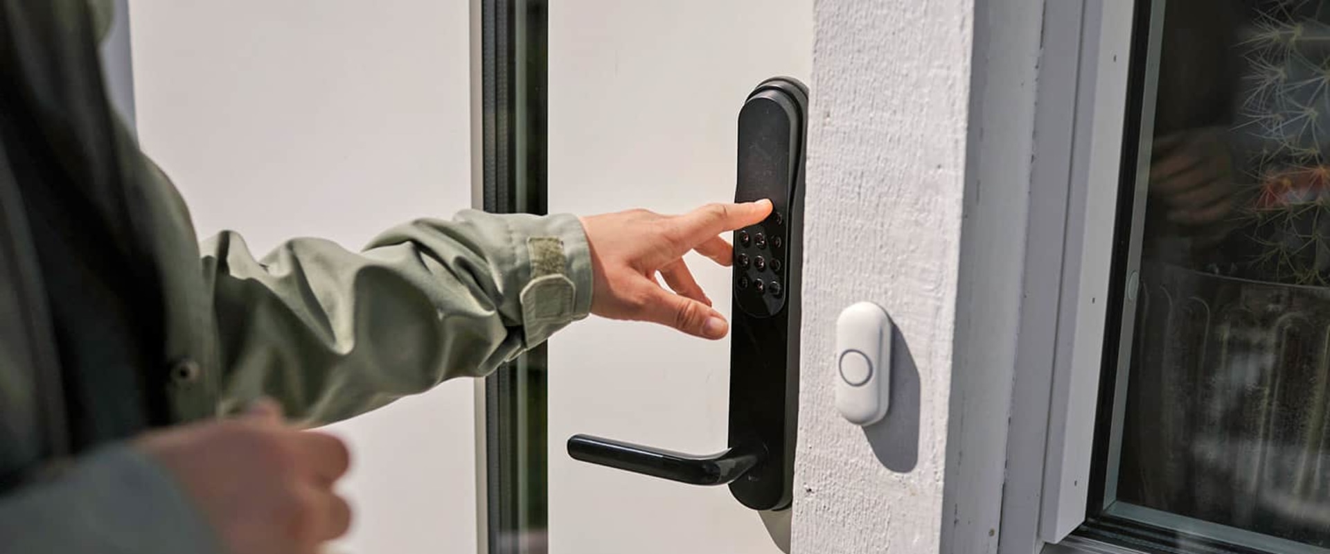 Do Residential Locksmiths Offer Keyless Entry Systems?