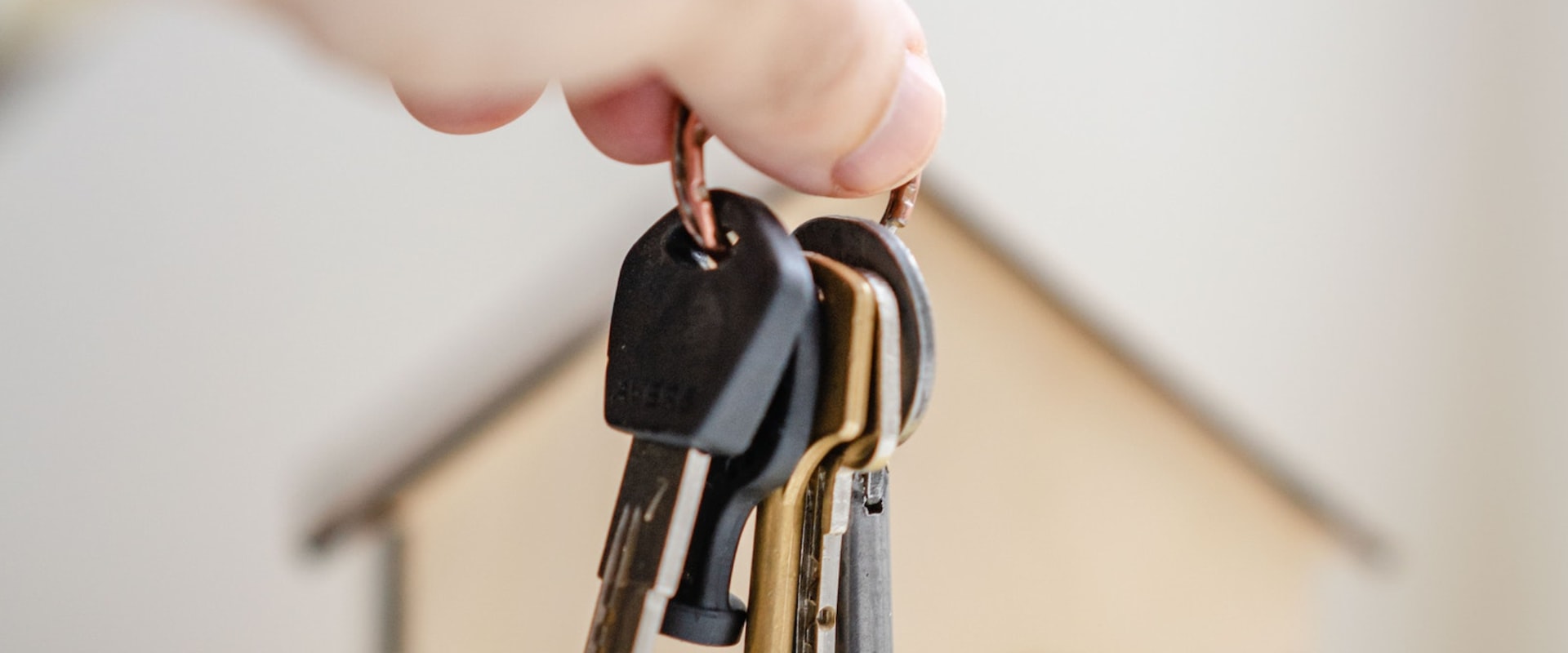 Upgrading Your Home Security With Modern Locks And Keys In Tupelo, MS